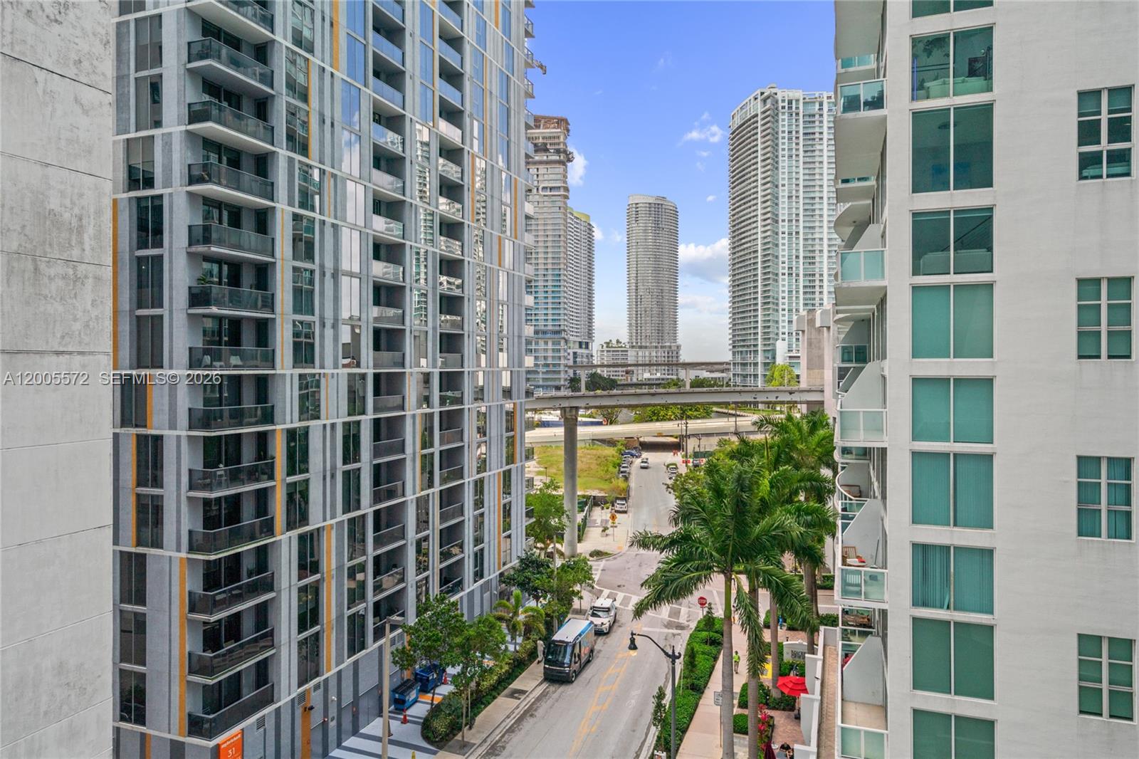 77 SE 5th #507 Miami, FL 33131