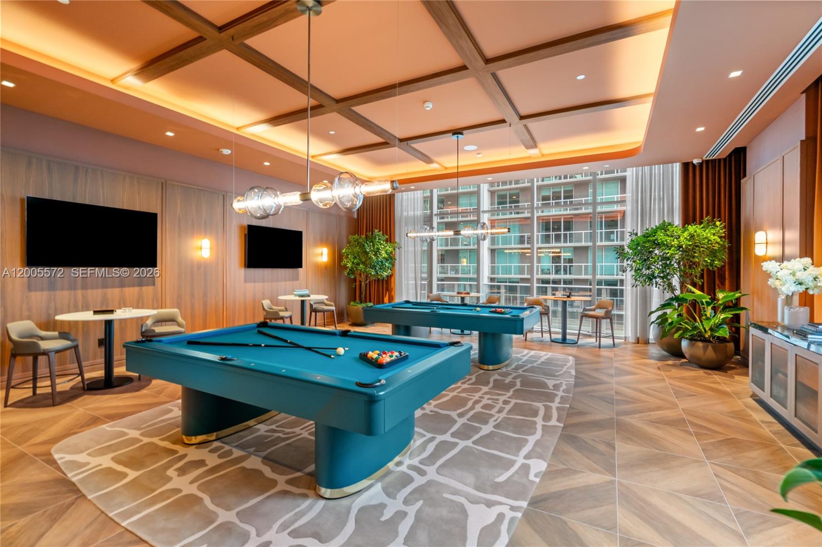 77 SE 5th #507 Miami, FL 33131