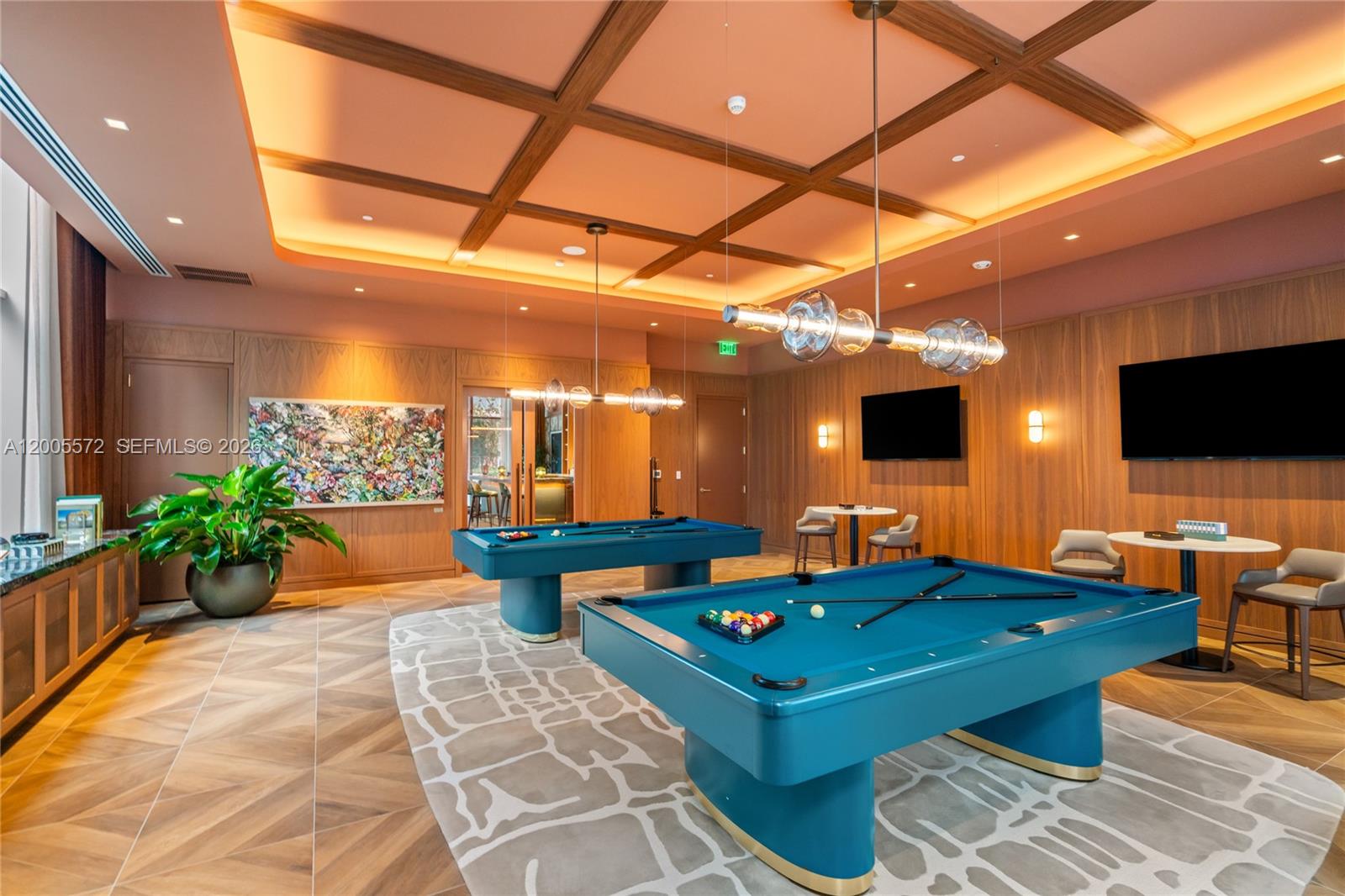 77 SE 5th #507 Miami, FL 33131