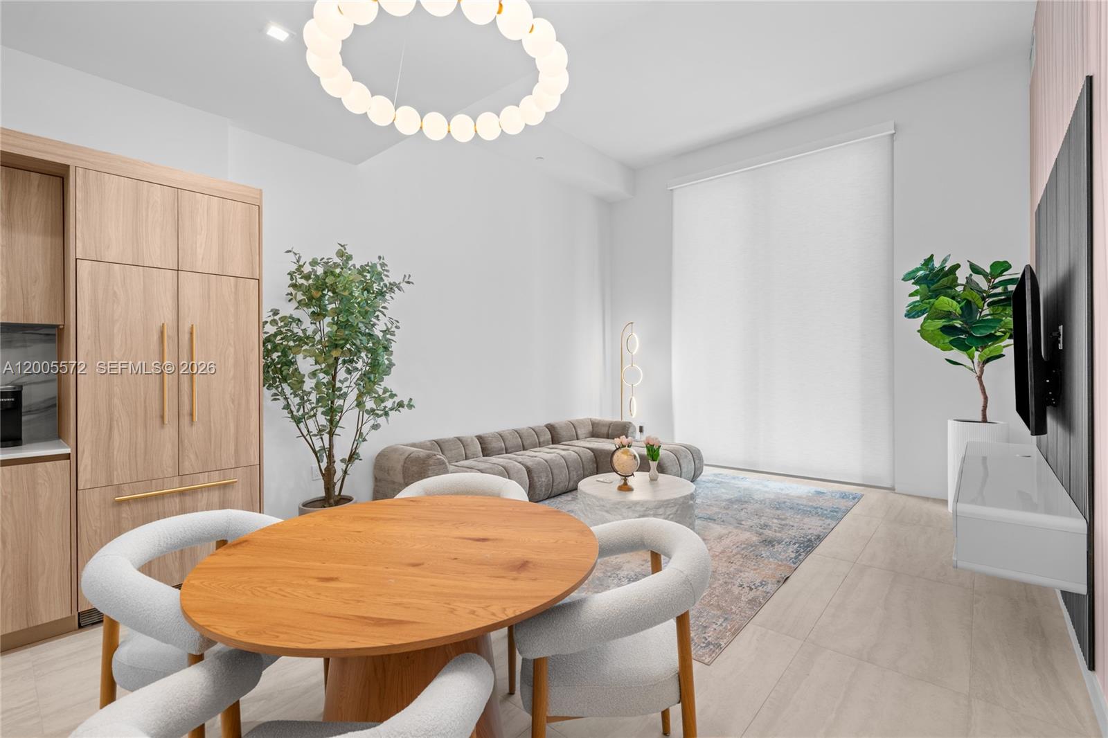 77 SE 5th #507 Miami, FL 33131