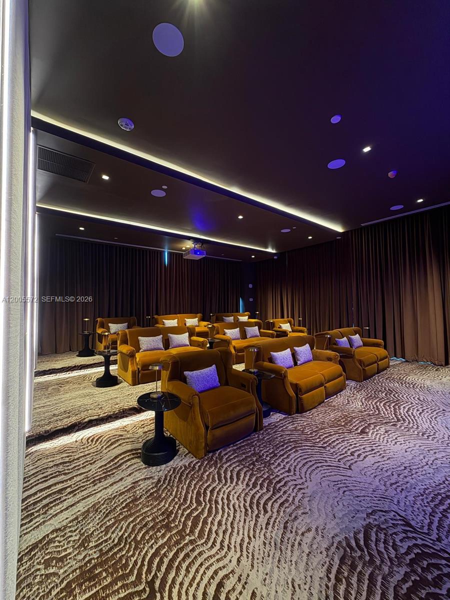 77 SE 5th #507 Miami, FL 33131