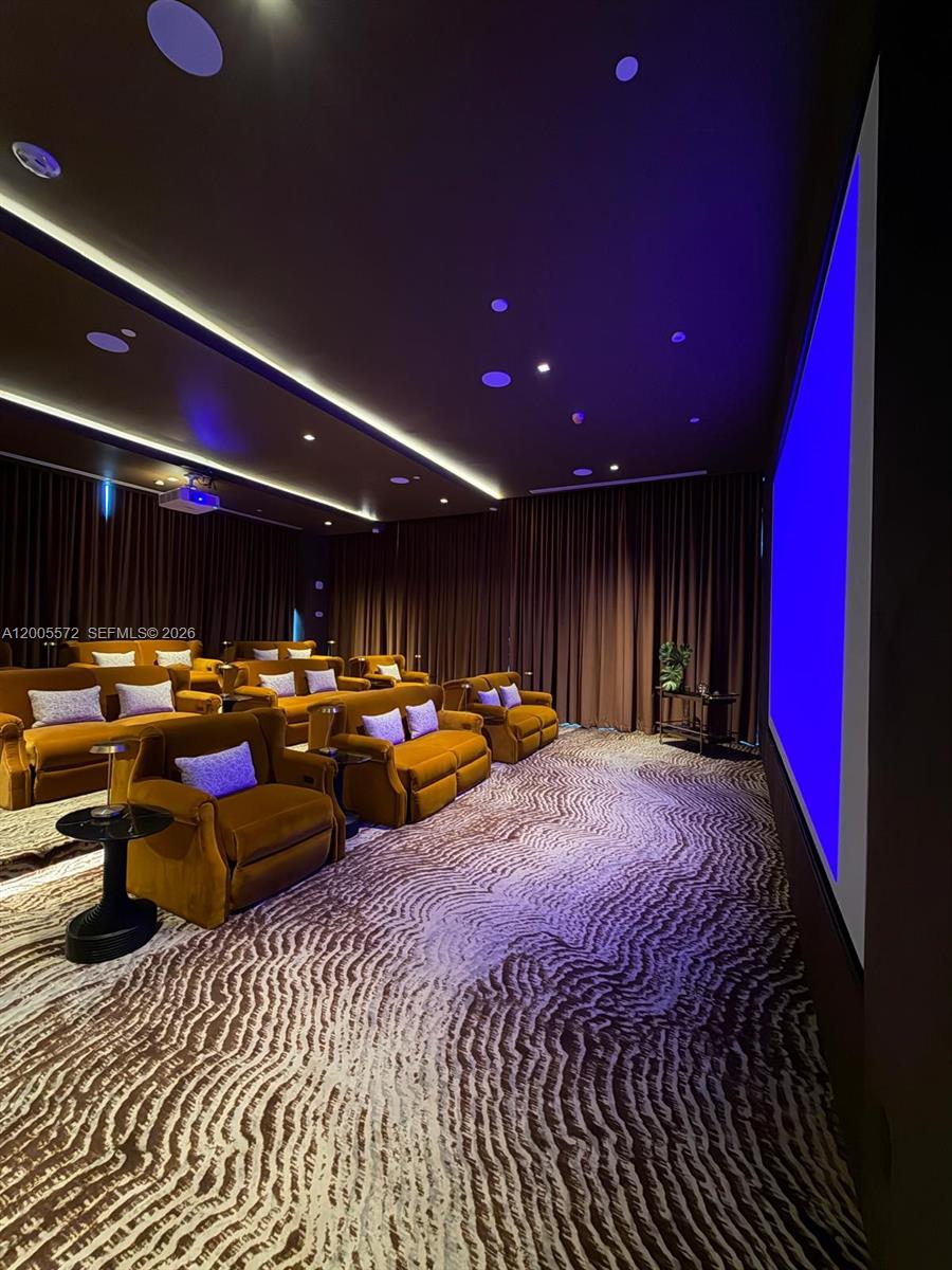 77 SE 5th #507 Miami, FL 33131