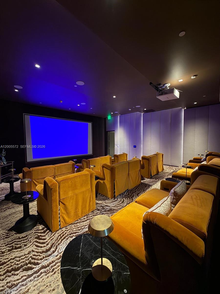 77 SE 5th #507 Miami, FL 33131