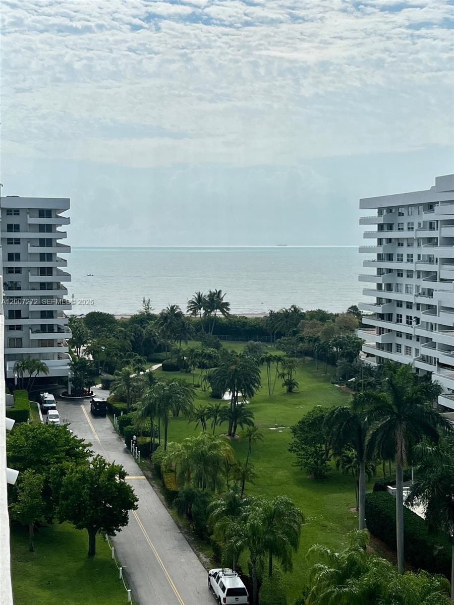image Commodore Club West12