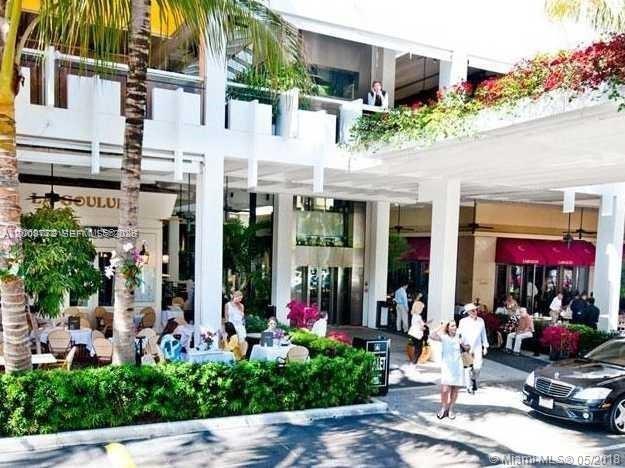 image Porto Bellagio Condo34