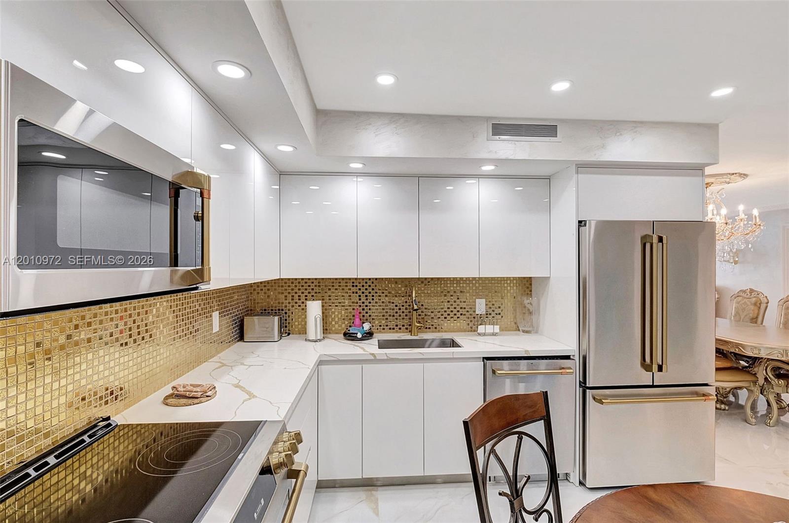9801 Collins Ave #20T Bal Harbour, FL 33154