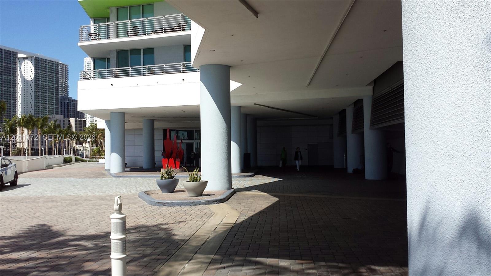 image One Miami West30