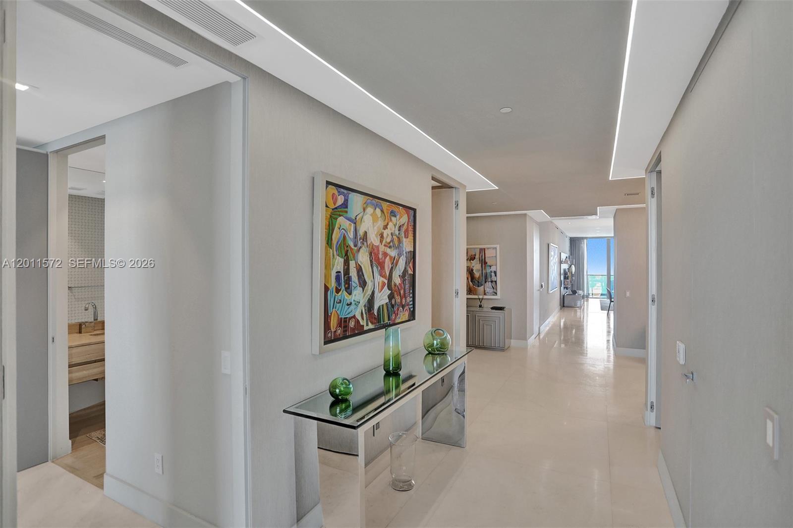 18975 Collins Ave #4302 Sunny Isles Beach, FL 33160