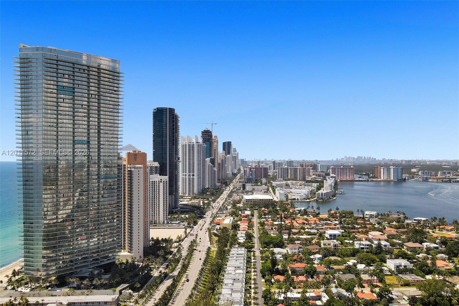 18975 Collins Ave #4302 Sunny Isles Beach, FL 33160