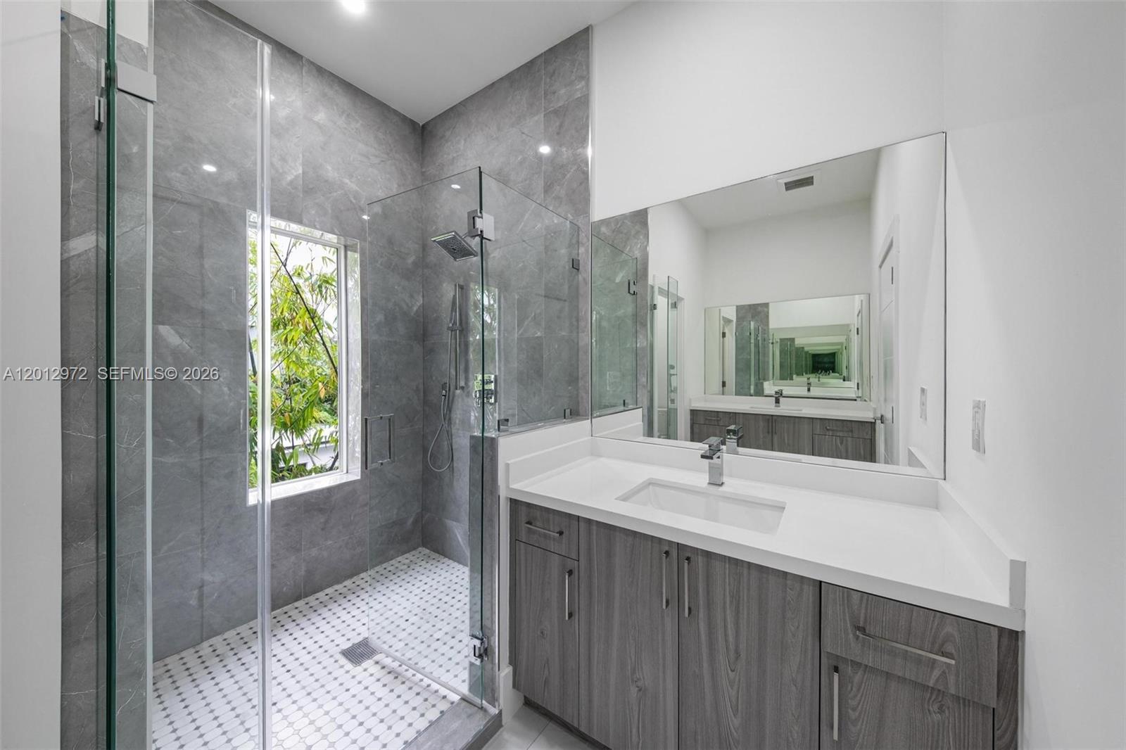 3142 Carter St #3142 Miami, FL 33133