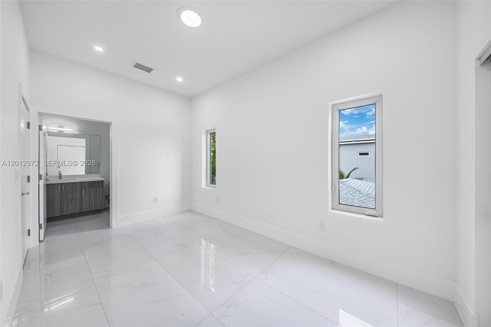 3142 Carter St #3142 Miami, FL 33133