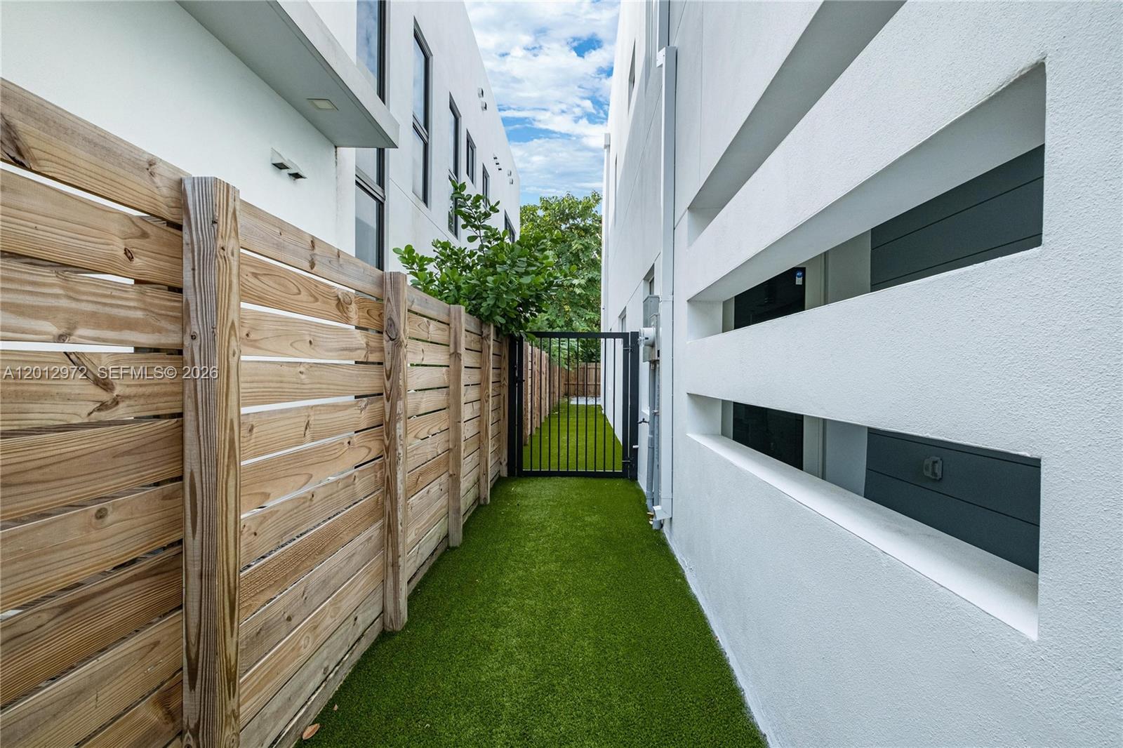 3142 Carter St #3142 Miami, FL 33133