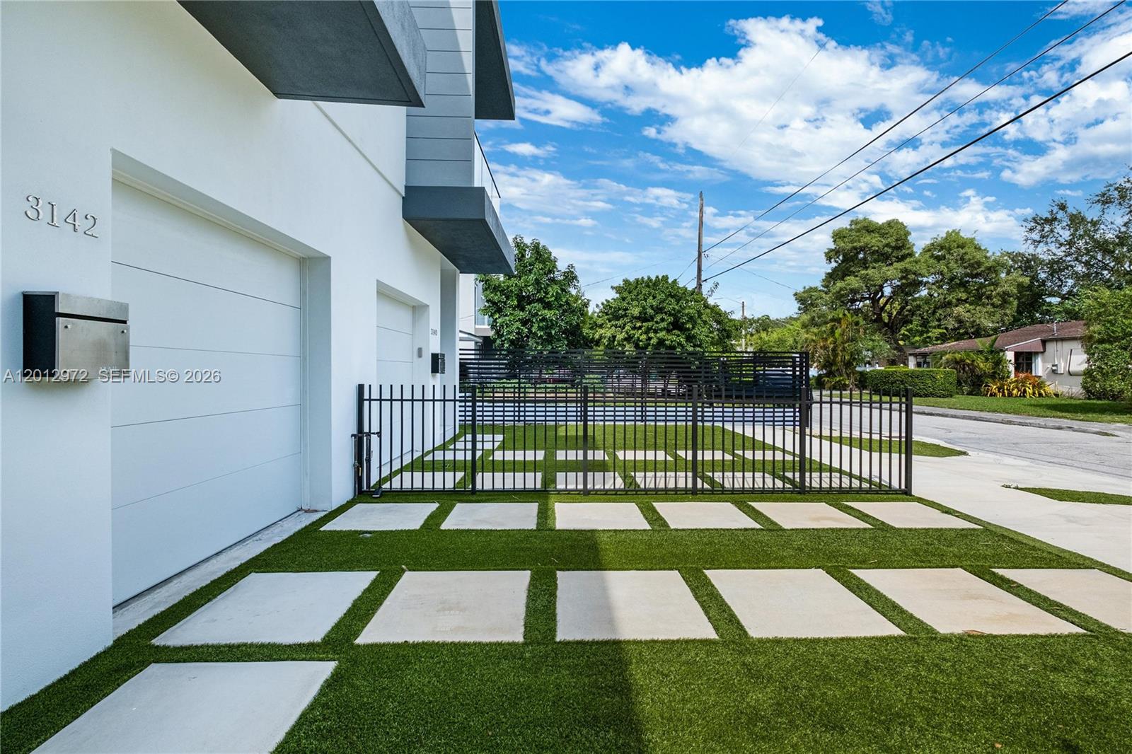 3142 Carter St #3142 Miami, FL 33133