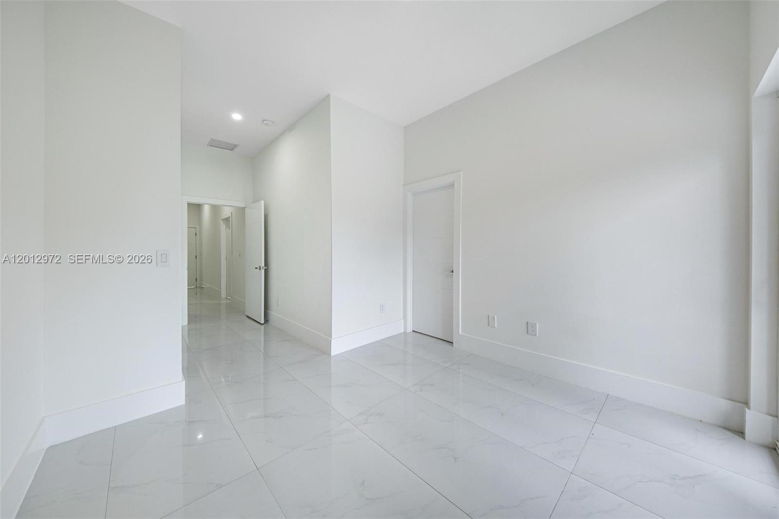 3142 Carter St #3142 Miami, FL 33133