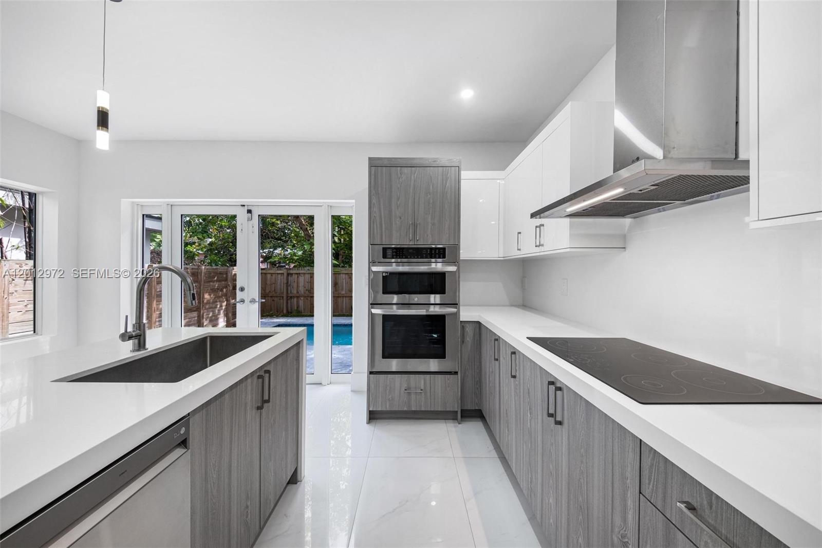 3142 Carter St #3142 Miami, FL 33133