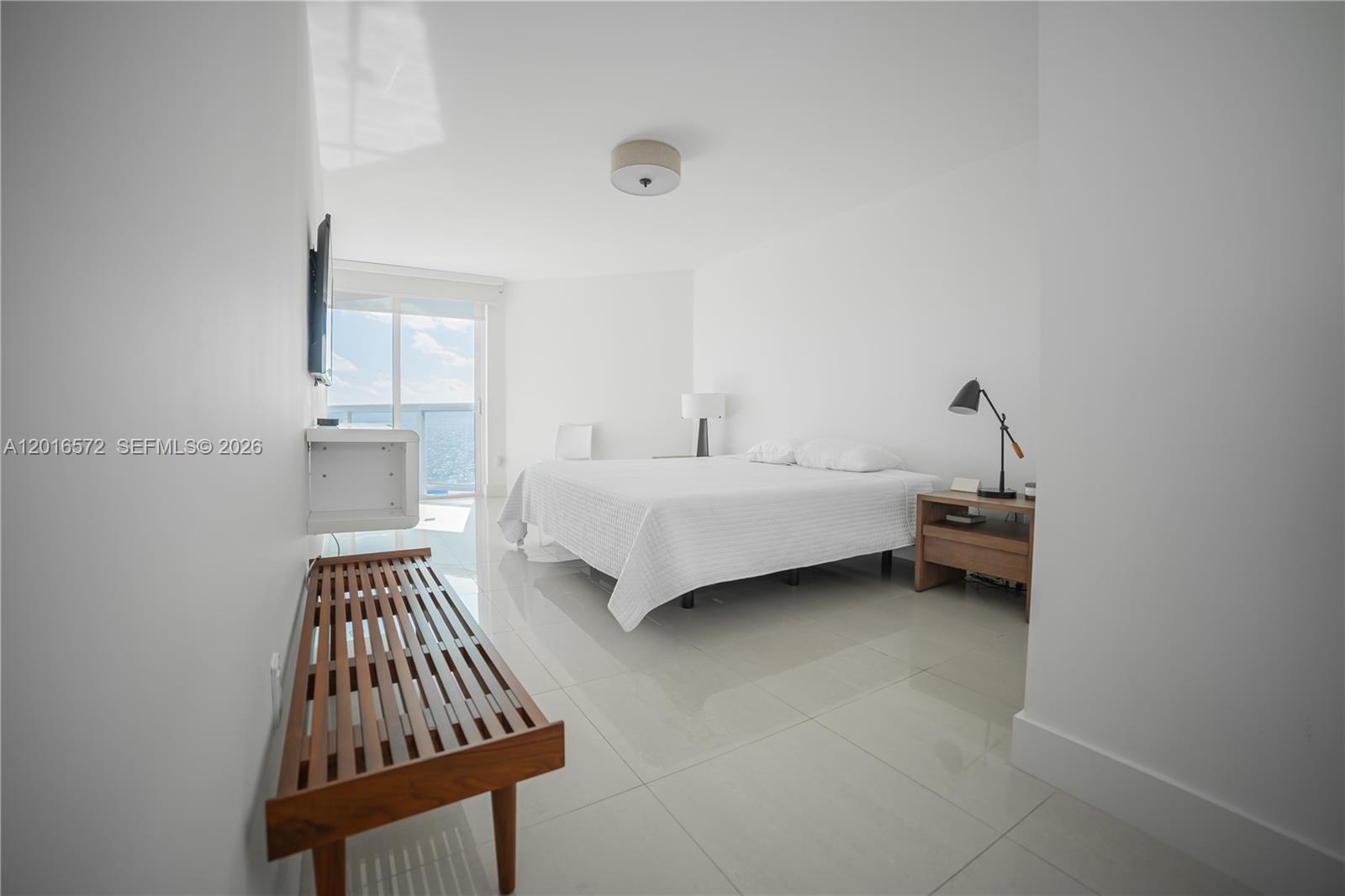 6301 Collins Ave #1102 Miami Beach, FL 33141