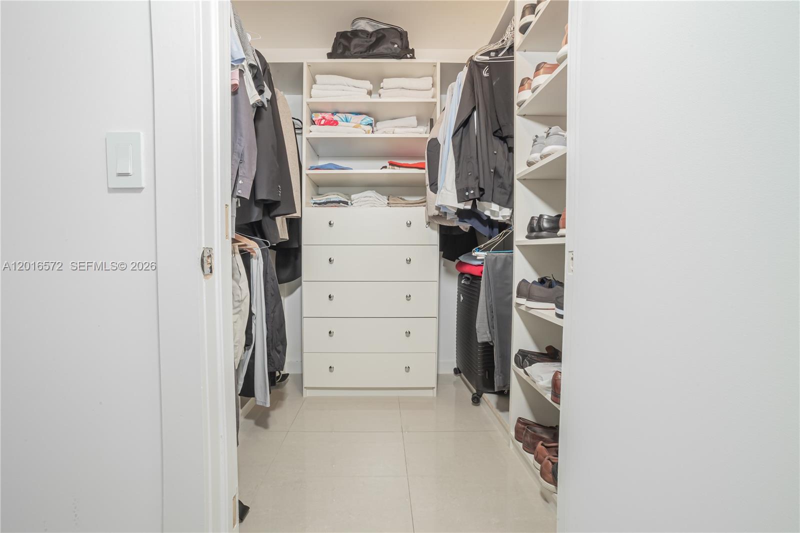 6301 Collins Ave #1102 Miami Beach, FL 33141
