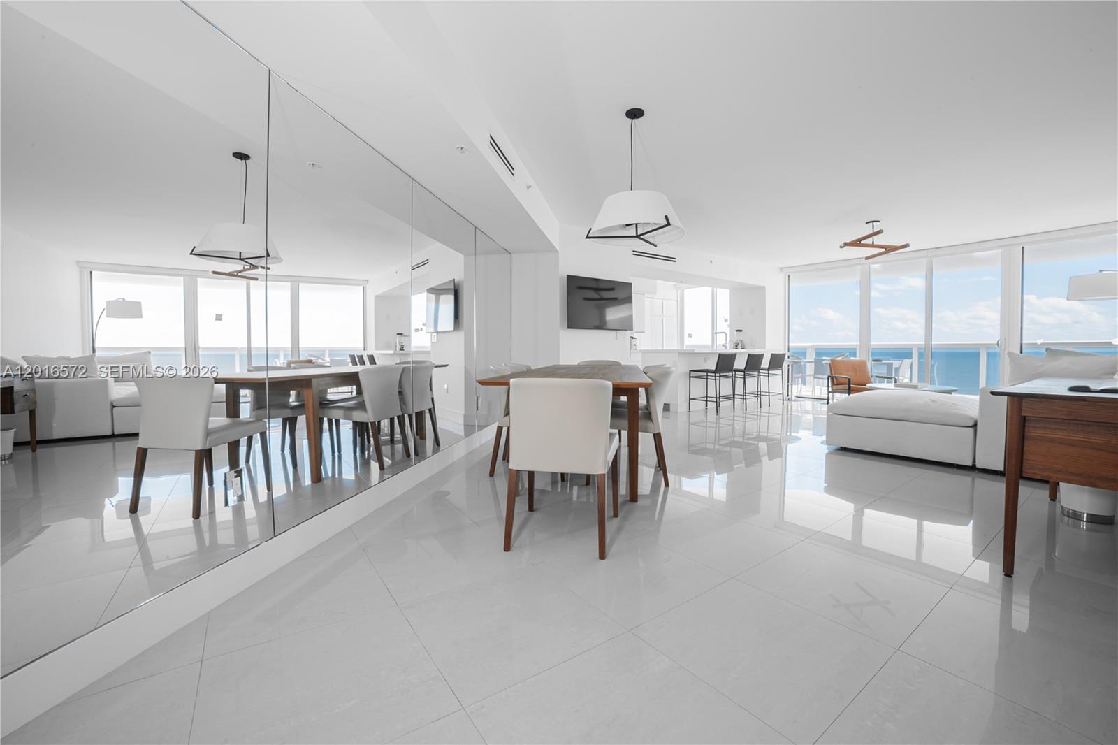 6301 Collins Ave #1102 Miami Beach, FL 33141