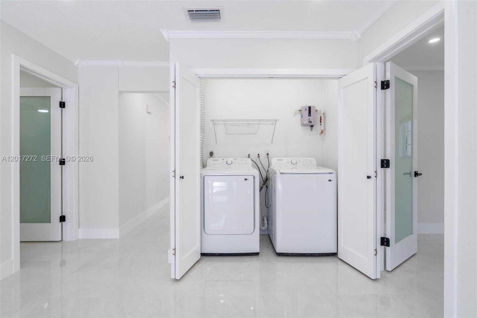 1900 SW 24th St Miami, FL 33145