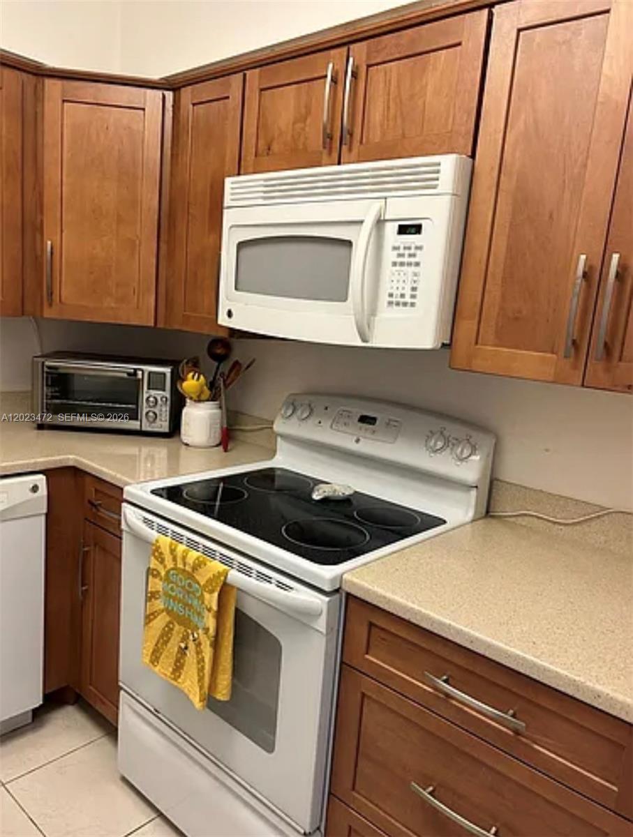 7441 Wayne Ave #14D Miami Beach, FL 33141