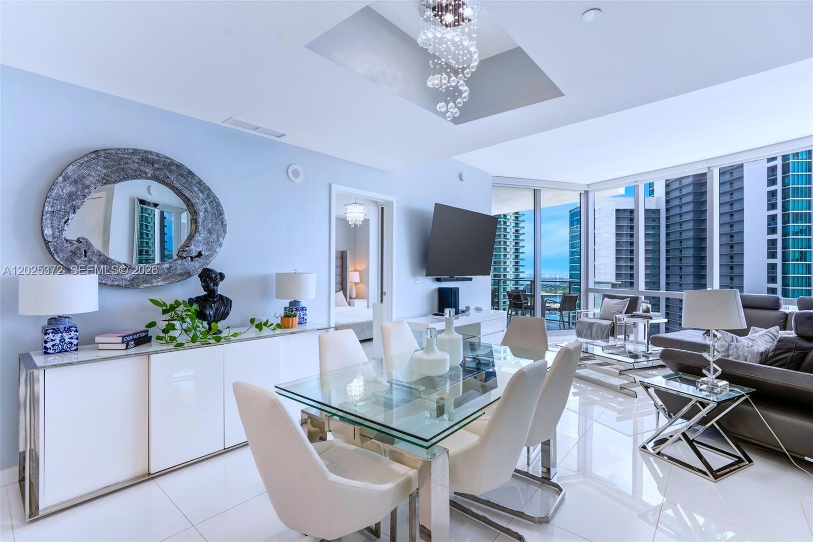 851 NE 1st Ave #3909 Miami, FL 33132