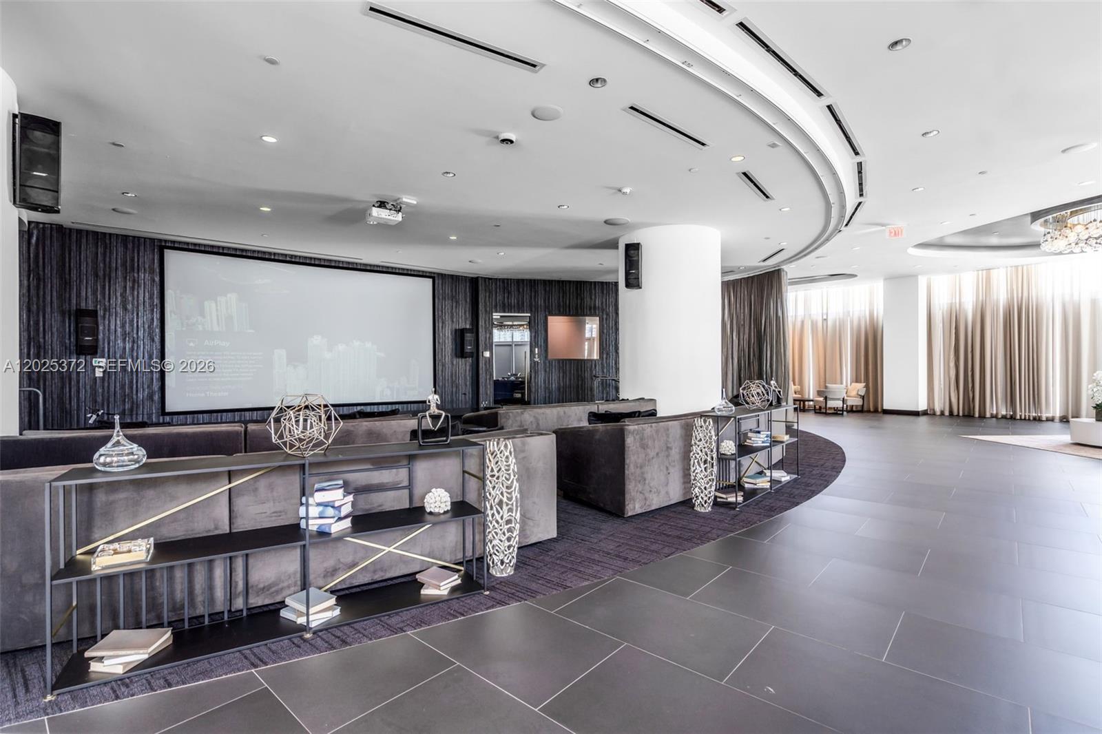 851 NE 1st Ave #3909 Miami, FL 33132