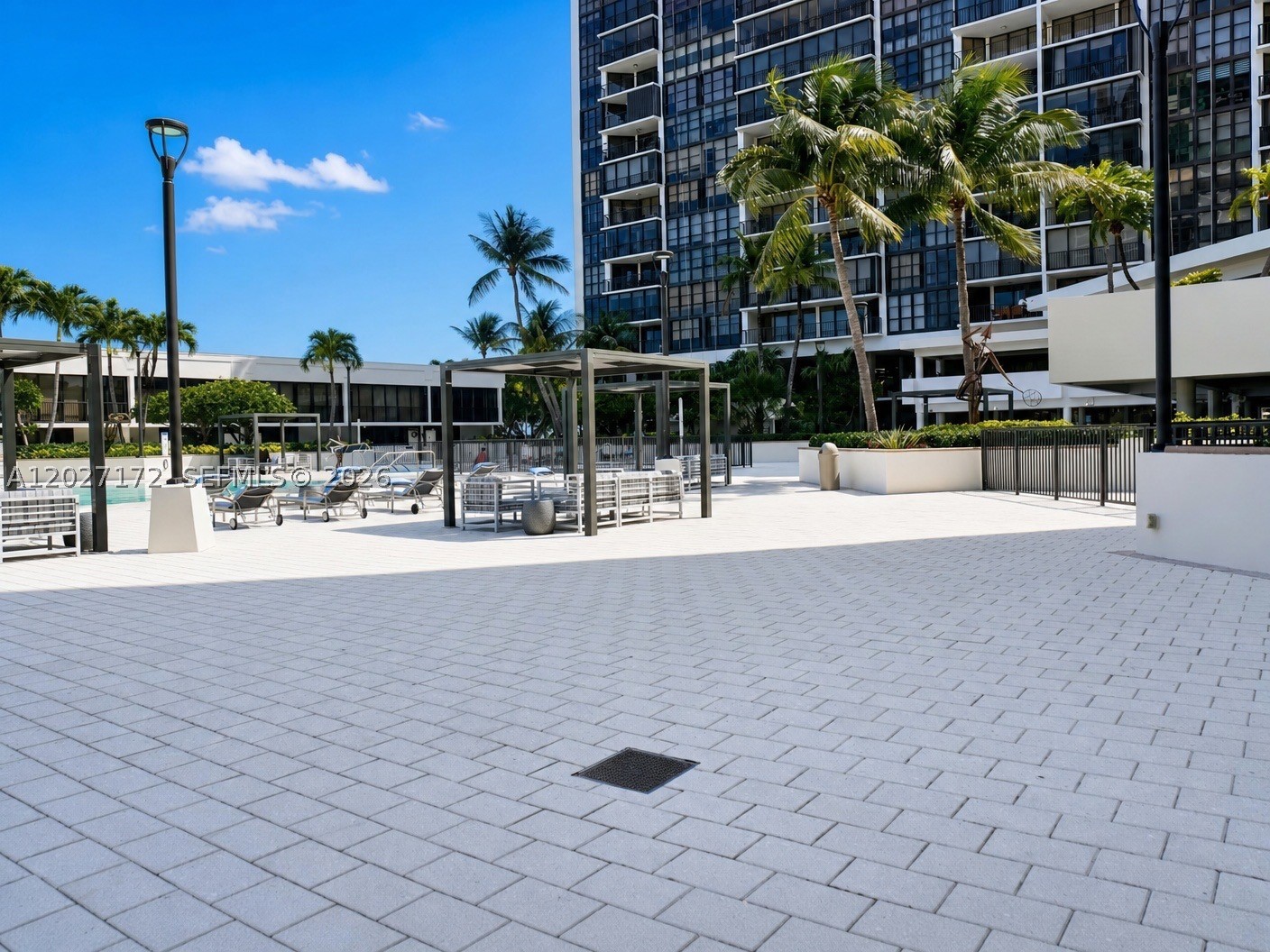 image Brickell Place IV101