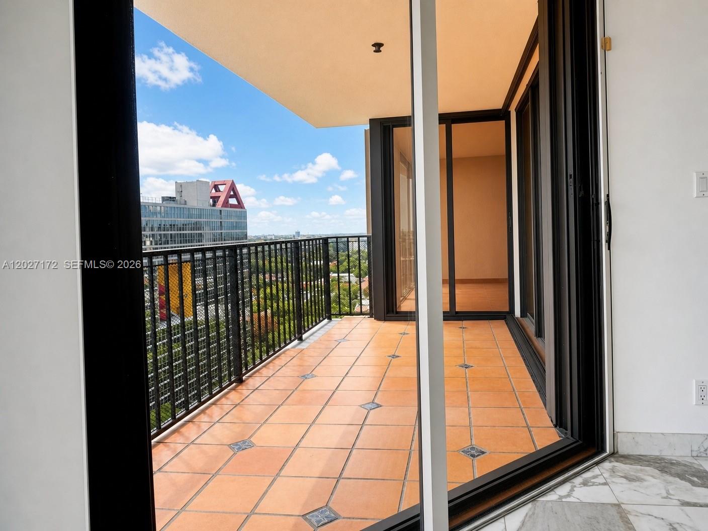 1925 Brickell Ave #D-1808 Miami, FL 33129