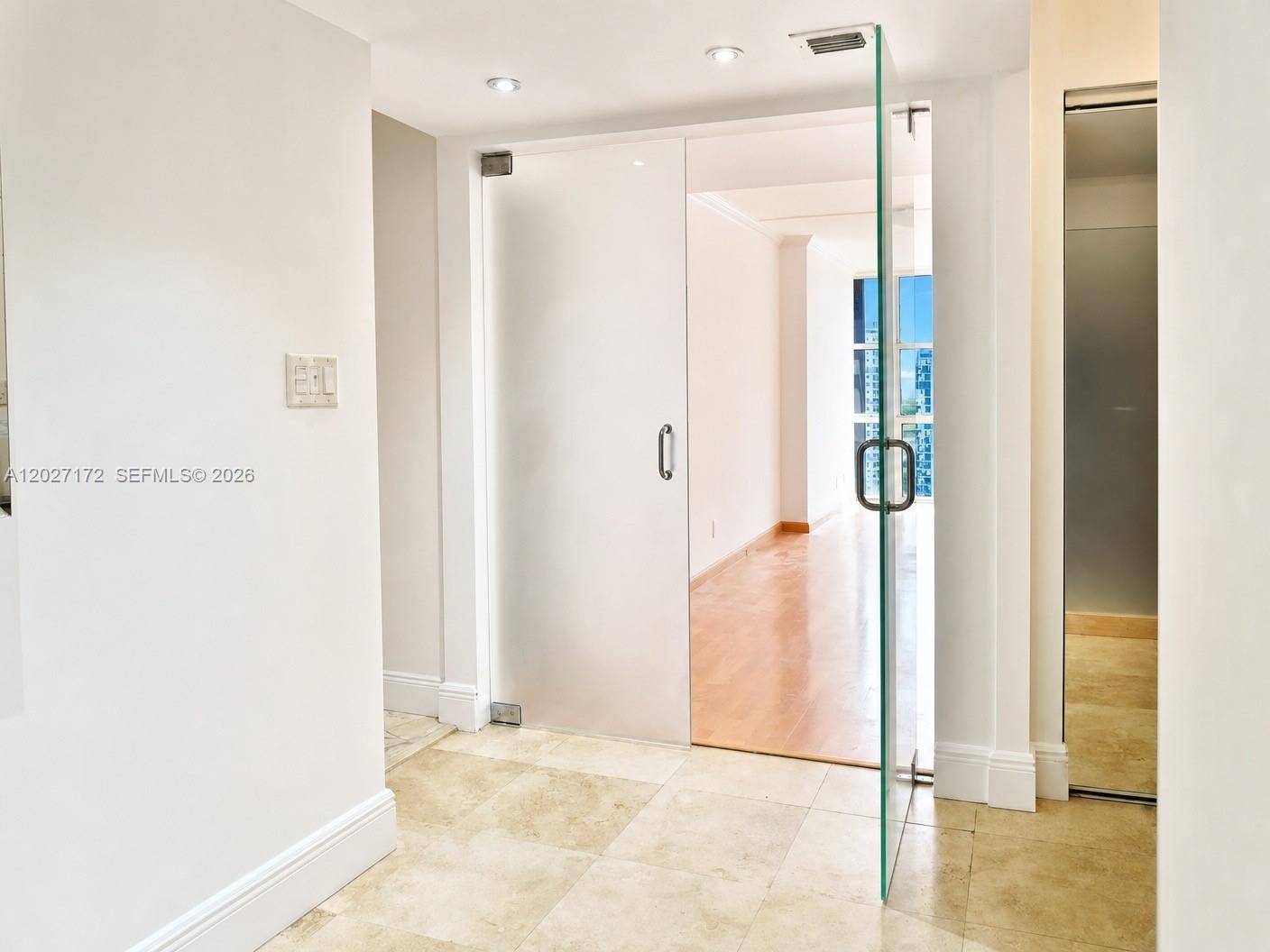 1925 Brickell Ave #D-1808 Miami, FL 33129