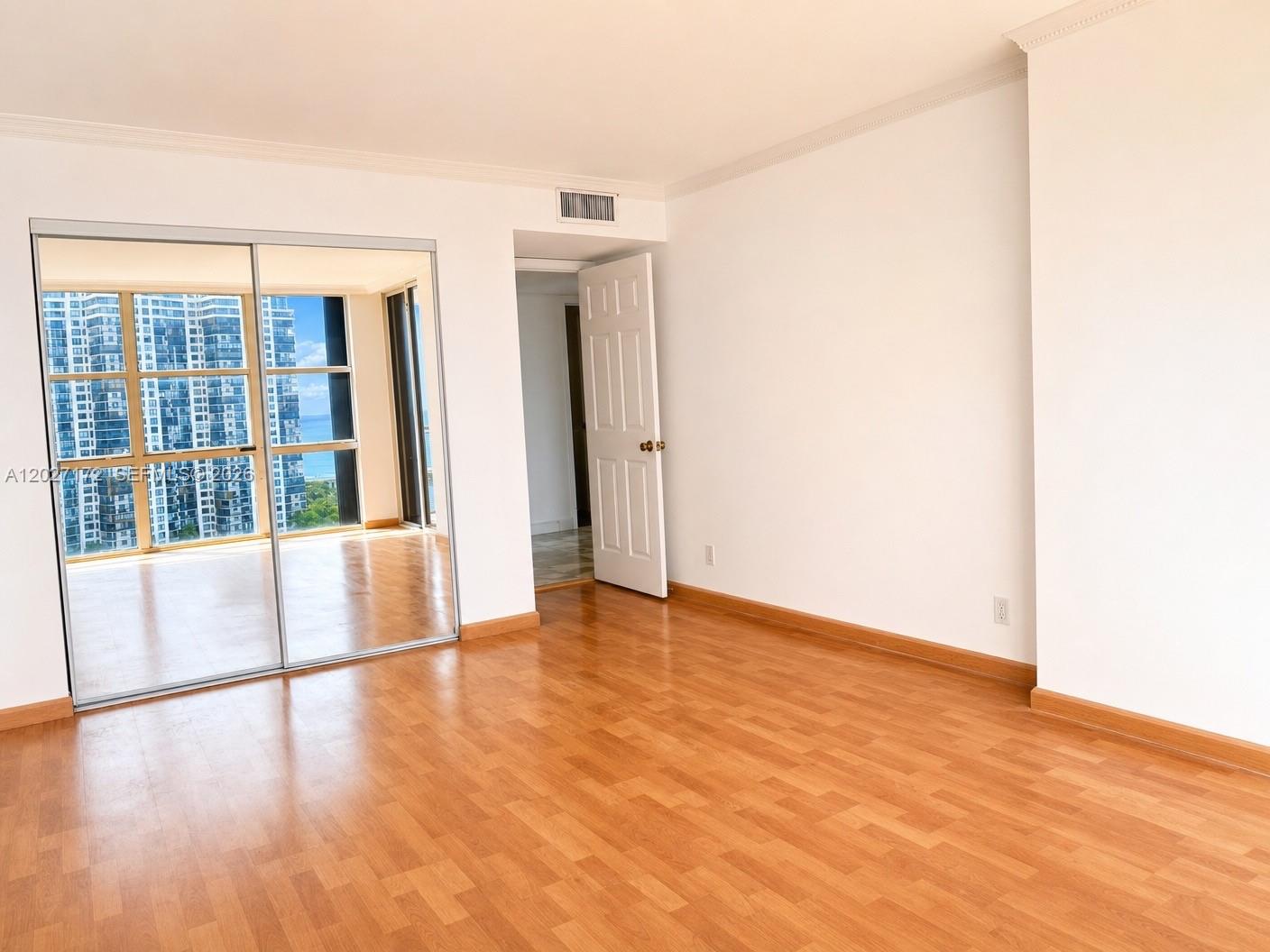 1925 Brickell Ave #D-1808 Miami, FL 33129