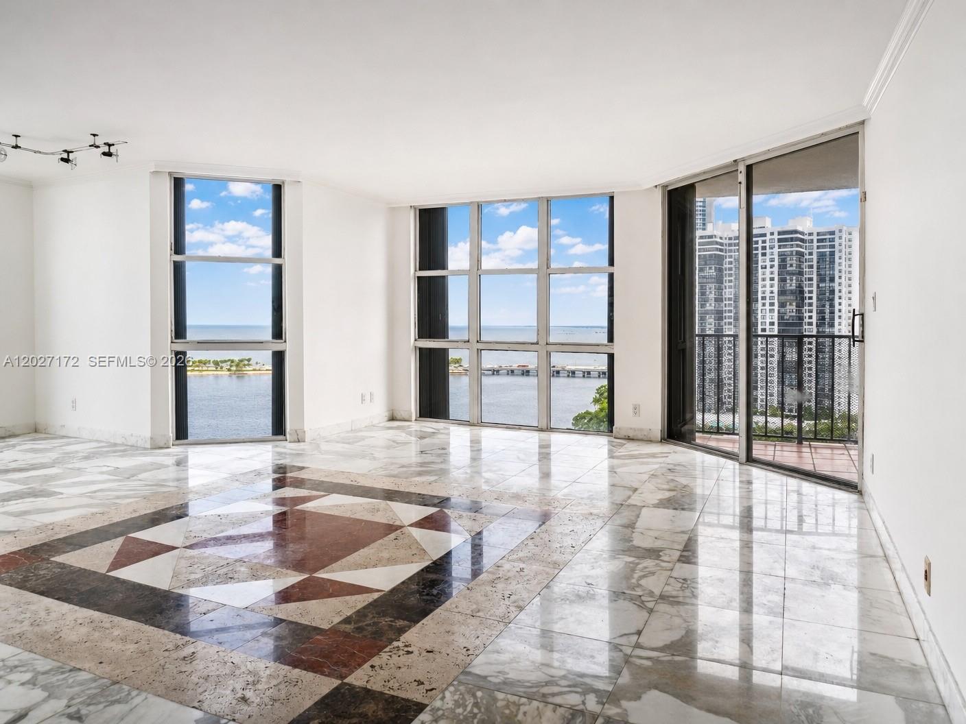 1925 Brickell Ave #D-1808 Miami, FL 33129