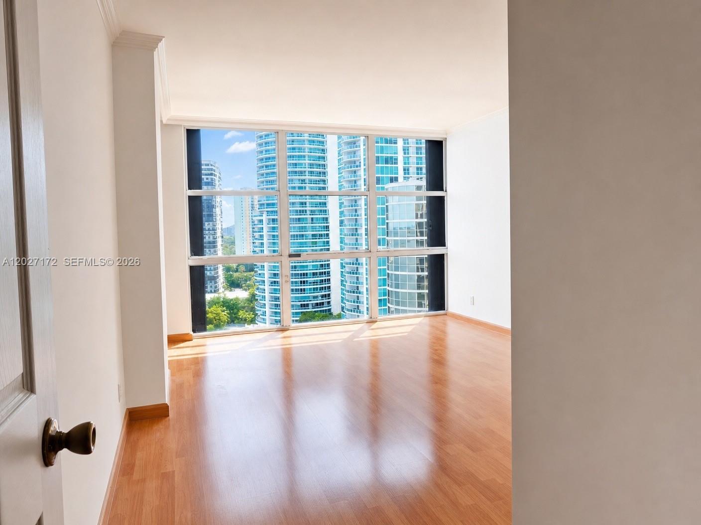 1925 Brickell Ave #D-1808 Miami, FL 33129
