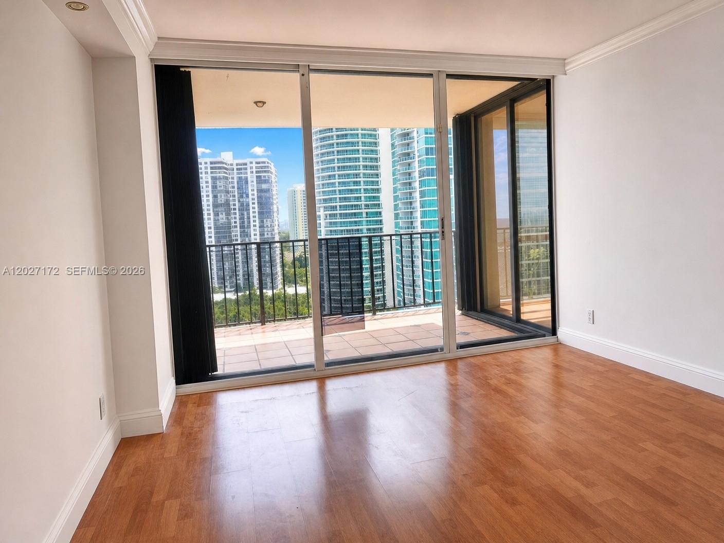 1925 Brickell Ave #D-1808 Miami, FL 33129