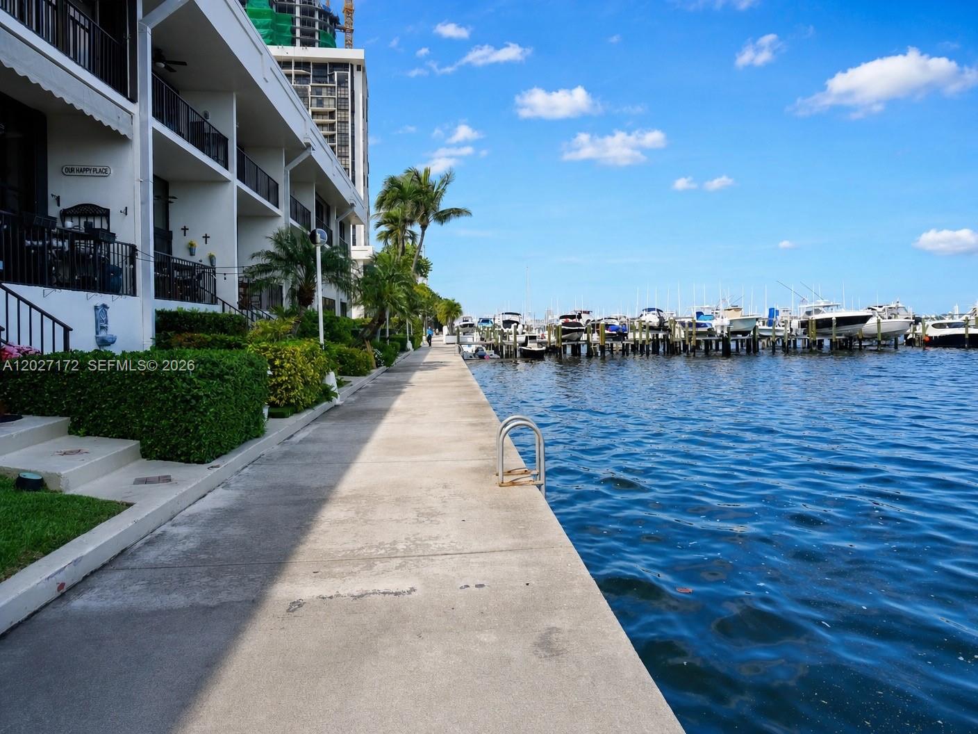 1925 Brickell Ave #D-1808 Miami, FL 33129