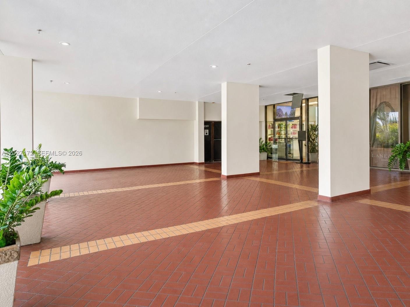 1925 Brickell Ave #D-1808 Miami, FL 33129