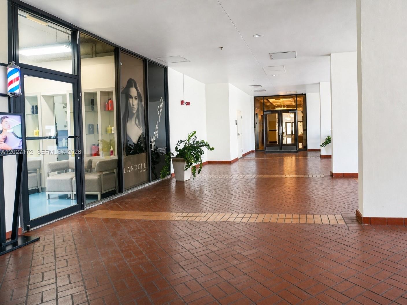 1925 Brickell Ave #D-1808 Miami, FL 33129