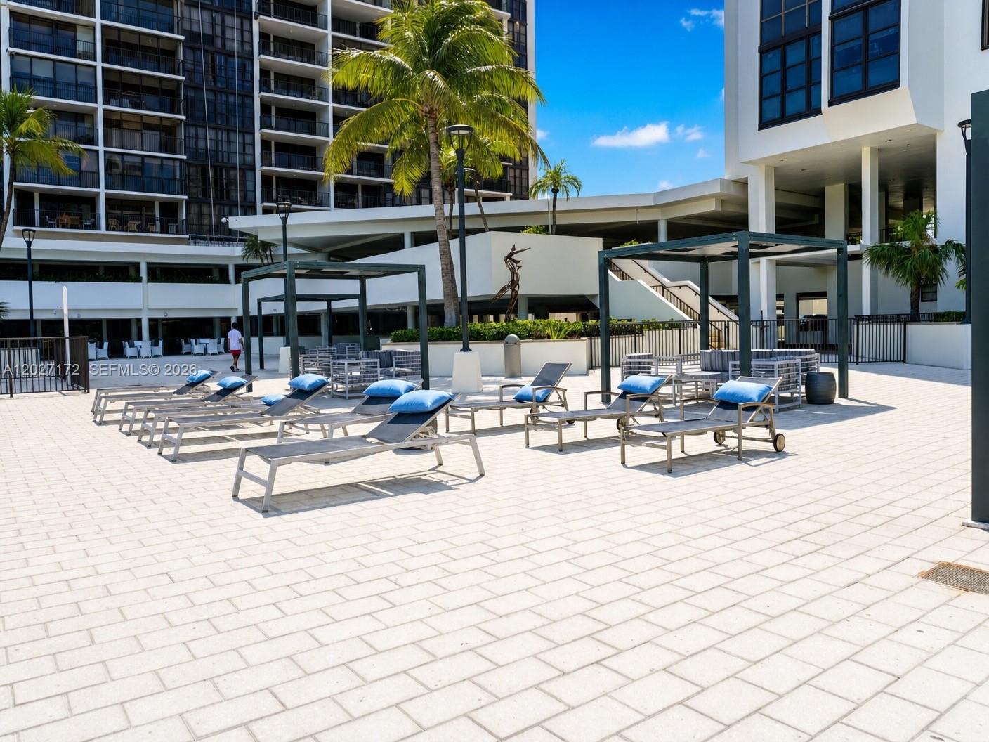 1925 Brickell Ave #D-1808 Miami, FL 33129