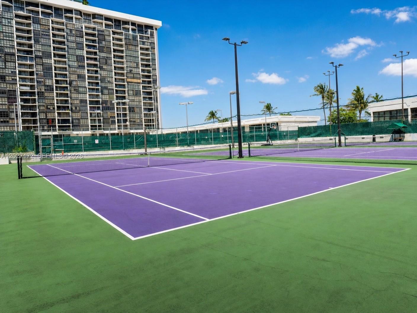 1925 Brickell Ave #D-1808 Miami, FL 33129