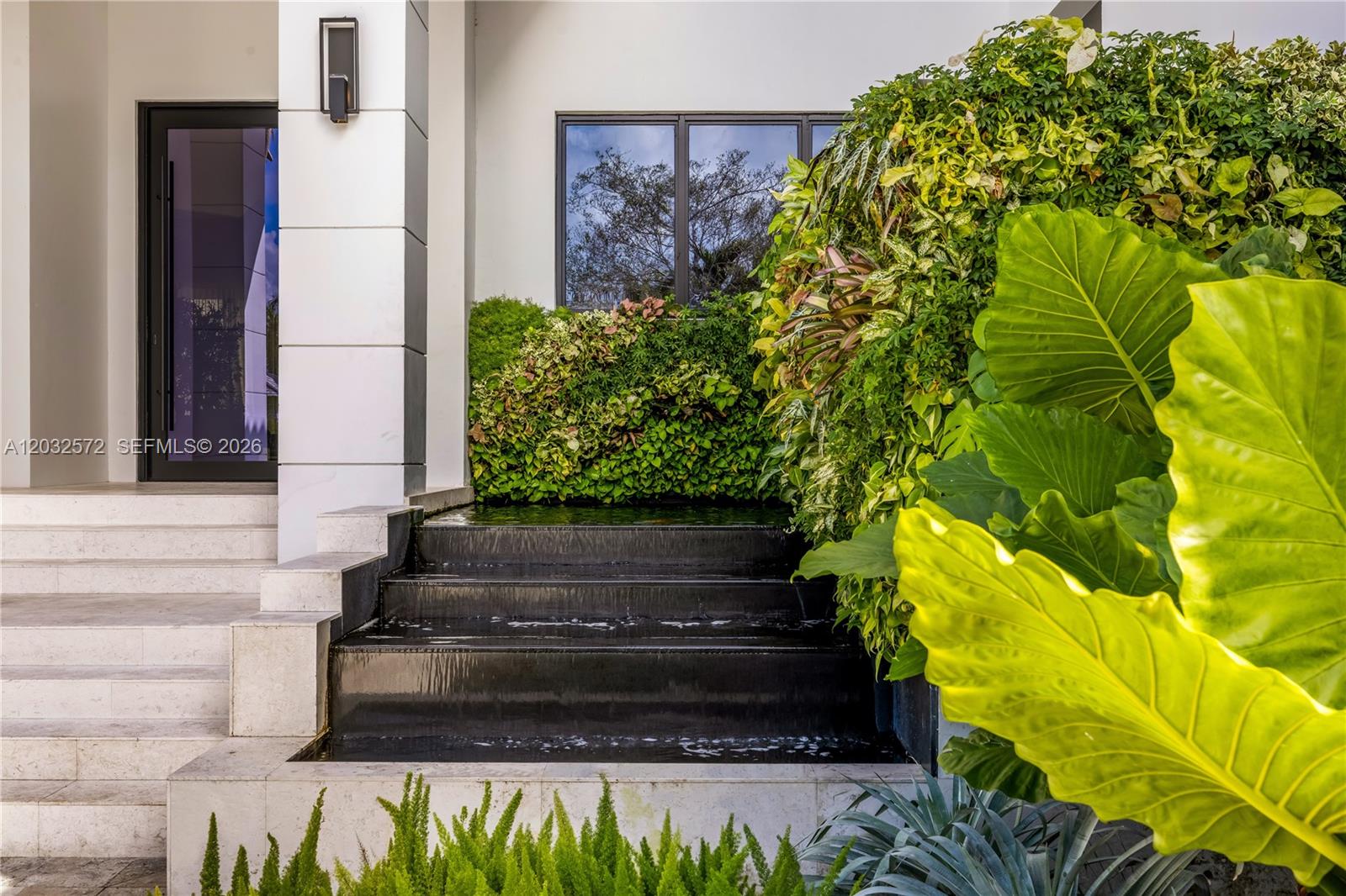 199 Caoba Coral Gables, FL 33143