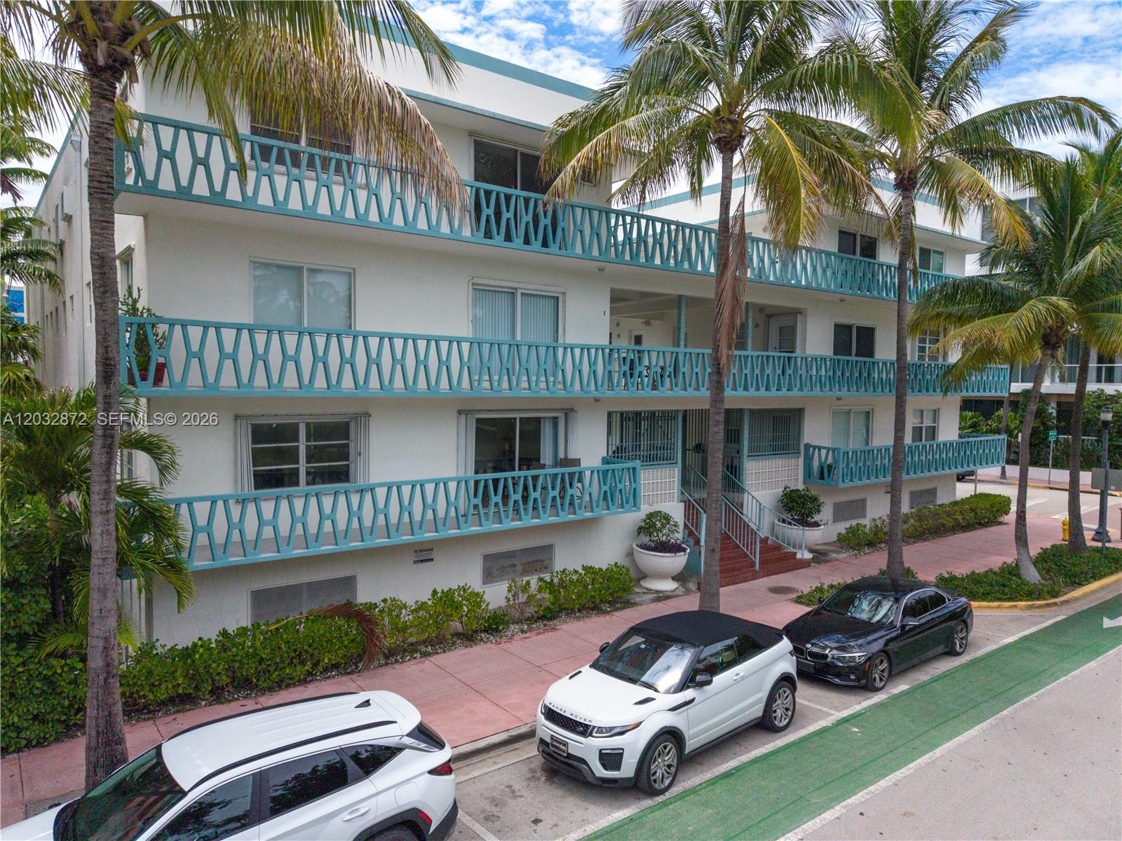 260 Ocean Dr #12A