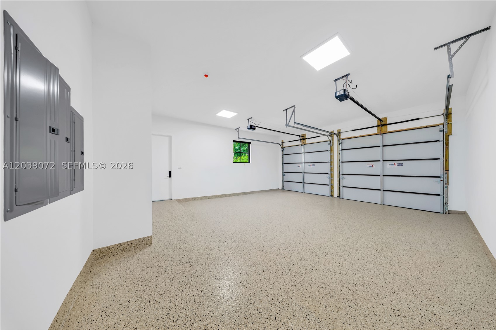 5111 Alhambra Cir Coral Gables, FL 33146