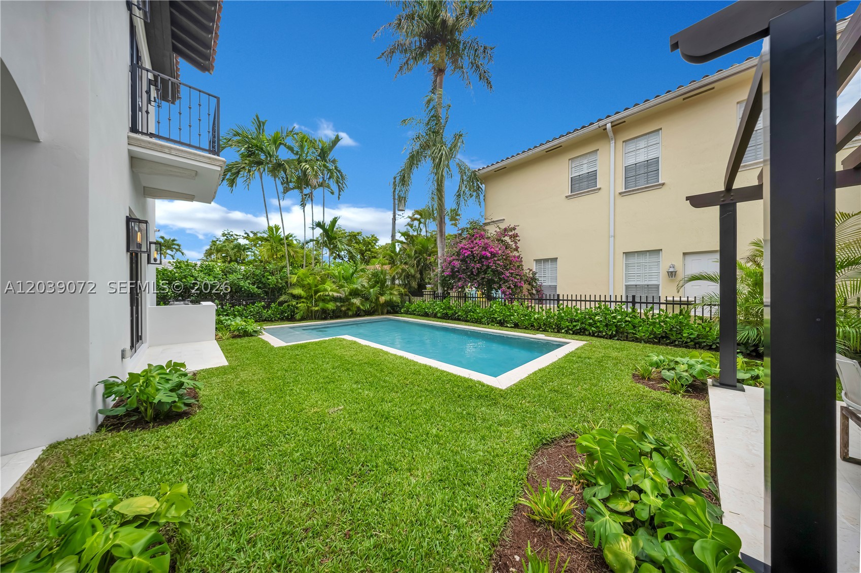 5111 Alhambra Cir Coral Gables, FL 33146
