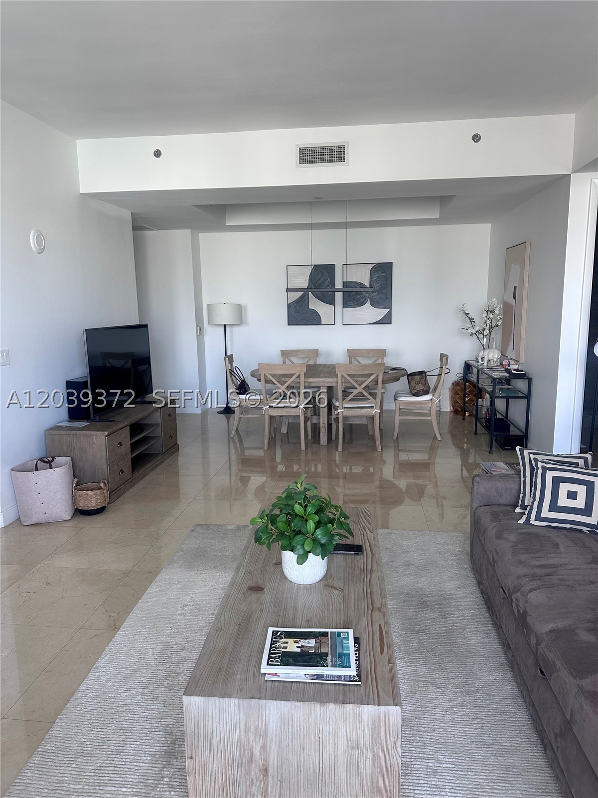 15811 Collins Ave #1505 Sunny Isles Beach, FL 33160