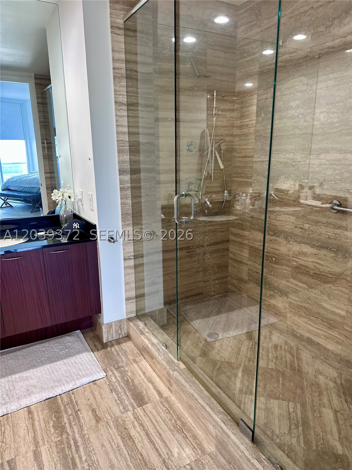 15811 Collins Ave #1505 Sunny Isles Beach, FL 33160