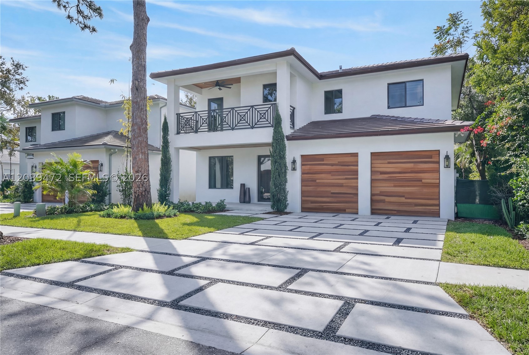 7212 SW 52nd Ct Miami, FL 33143