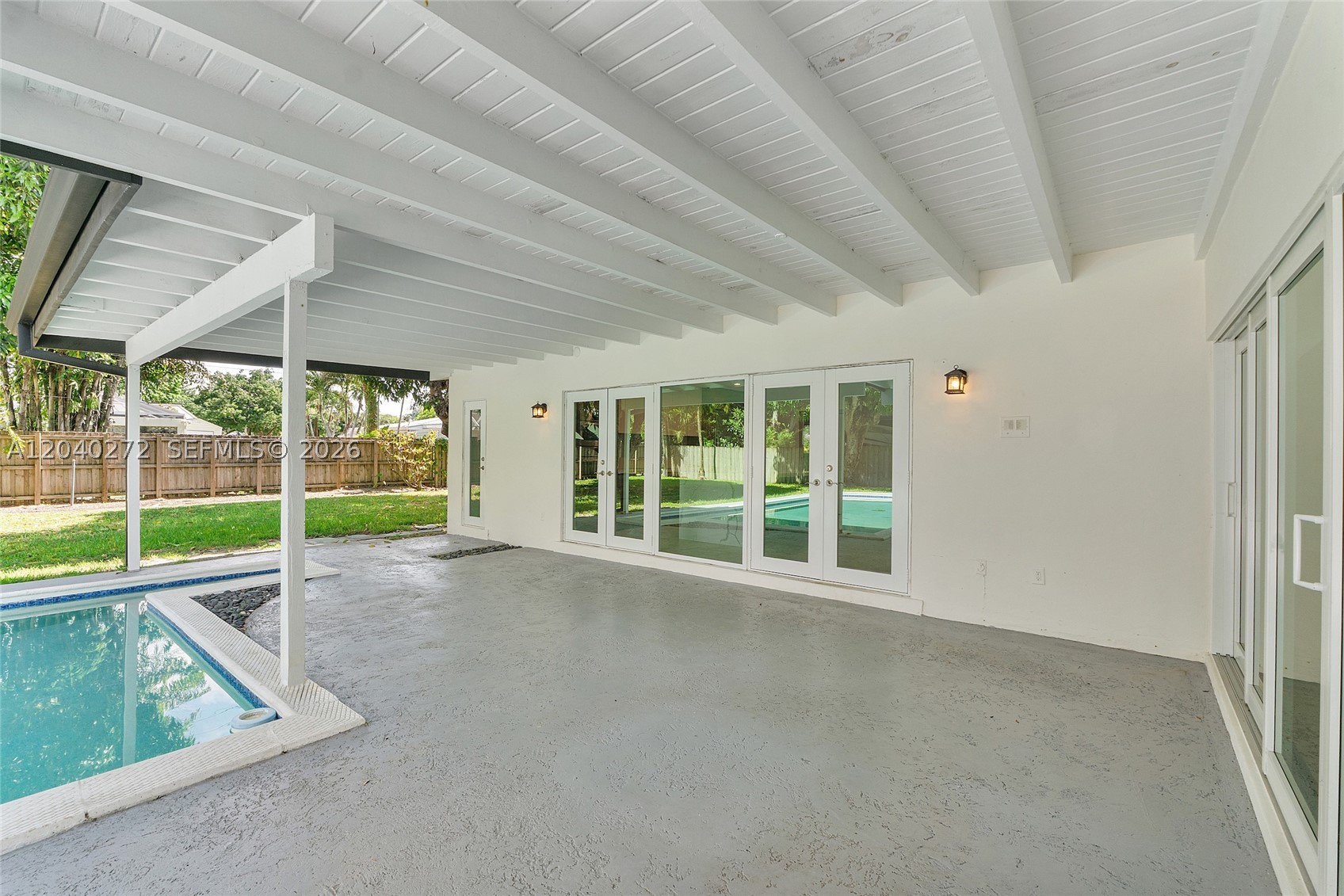 8265 SW 149th Dr Palmetto Bay, FL 33158