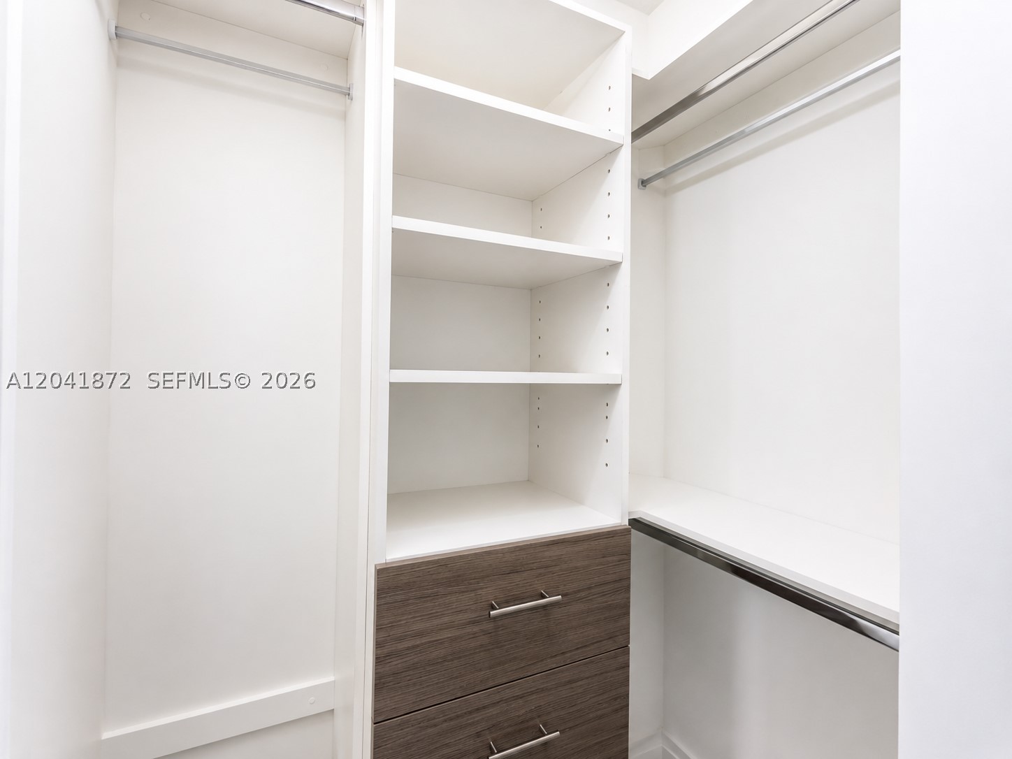 image Brickell Ten6
