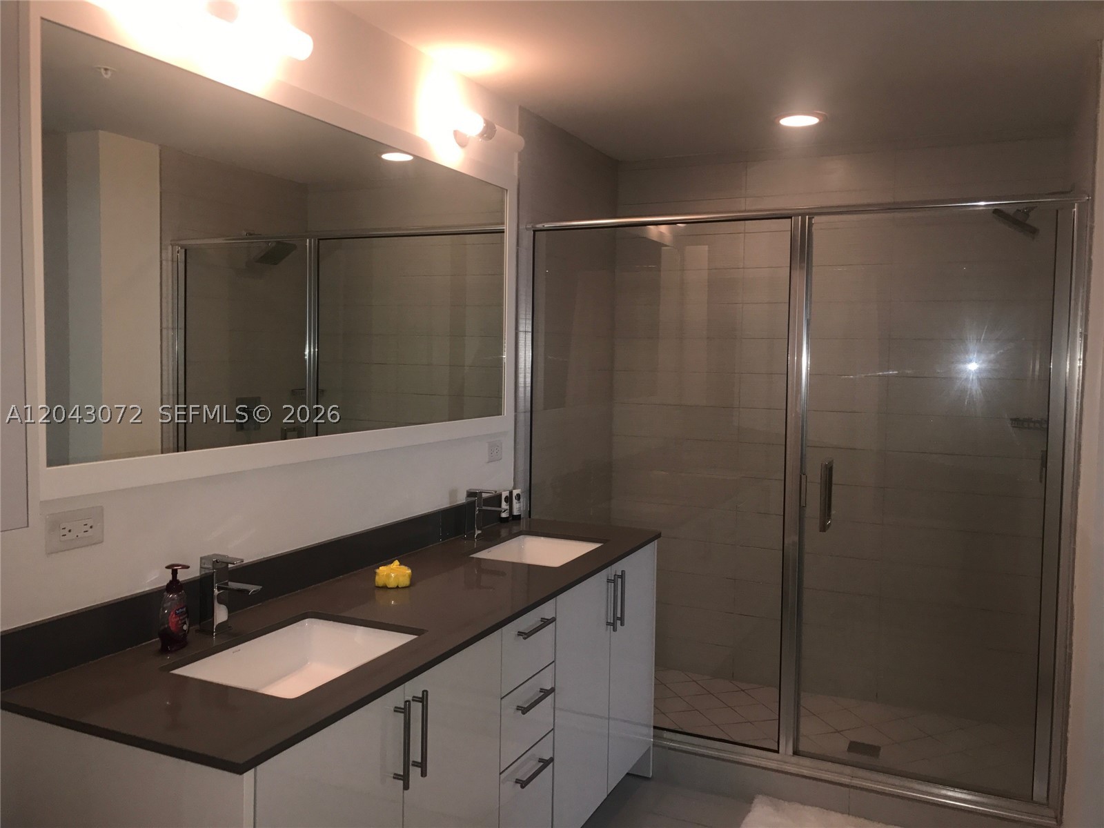 image Nine at Mary Brickell Village3