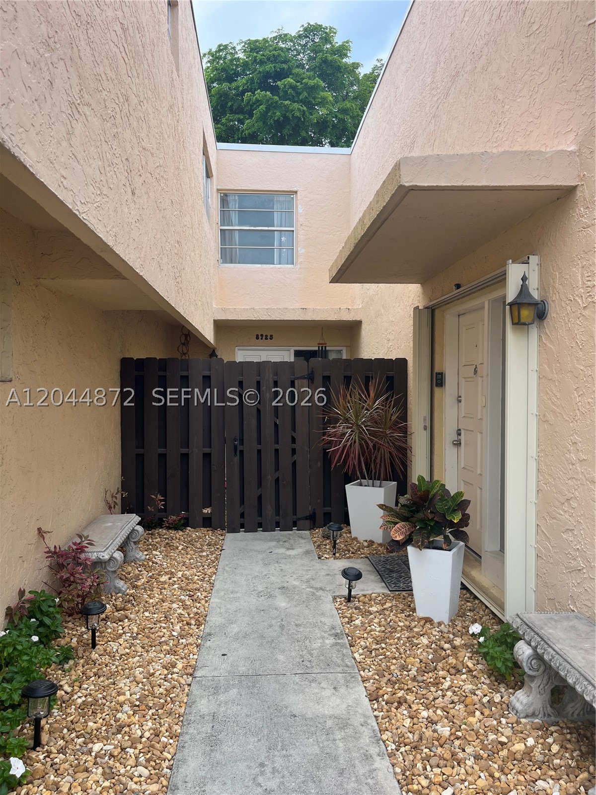 8925 Ne 4th Ave Rd #8925