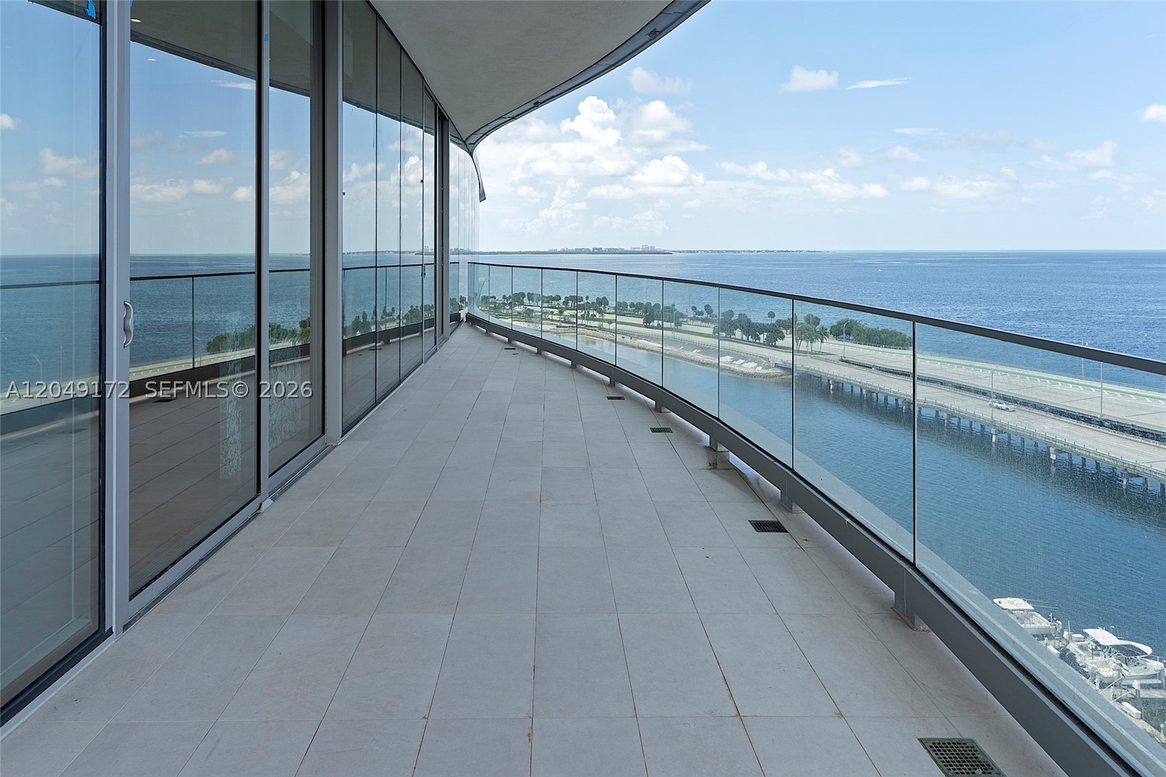 image Una Residences0